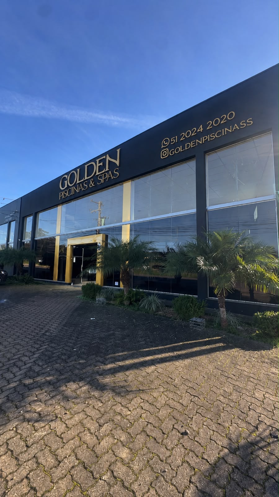 Fachada da loja Golden Piscinas & Spas em Campo Bom